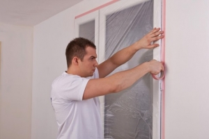 Как защитить пластиковое окно во время ремонта